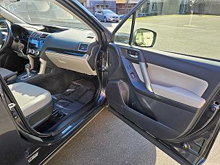 2018 Subaru Forester 2.5i JF2SJAJC4JH428534 in Seattle, WA 10