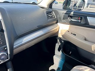 2018 Subaru Legacy 2.5i Premium 4S3BNAF66J3036304 in Pinckneyville, IL 19
