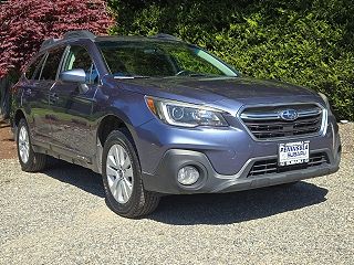 2018 Subaru Outback 2.5i VIN: 4S4BSACC0J3241910