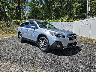 2018 Subaru Outback 2.5i Limited VIN: 4S4BSANC0J3289095