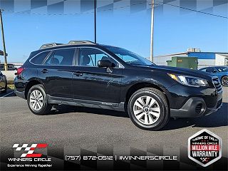 2018 Subaru Outback 2.5i VIN: 4S4BSAAC6J3292105