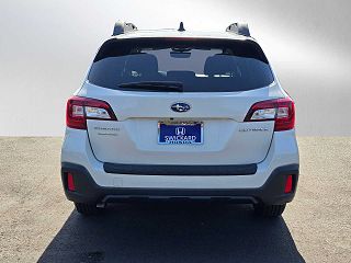 2018 Subaru Outback 2.5i 4S4BSACC9J3299689 in Gladstone, OR 4