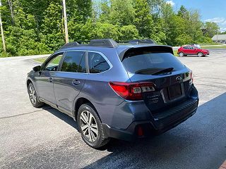 2018 Subaru Outback 2.5i Limited 4S4BSANC6J3281633 in Swanton, VT 5