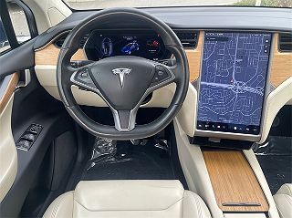2018 Tesla Model X 100D 5YJXCDE29JF126142 in Bellevue, WA 30