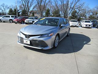2018 Toyota Camry XLE 4T1B11HK5JU513266 in Des Moines, IA 1