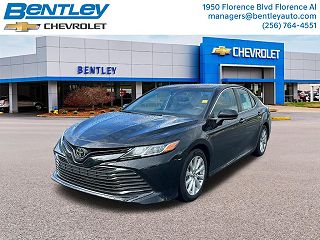 2018 Toyota Camry LE 4T1B11HK3JU107650 in Florence, AL 1