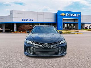 2018 Toyota Camry LE 4T1B11HK3JU107650 in Florence, AL 8