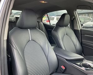 2018 Toyota Camry SE 4T1B11HK2JU128389 in Grants Pass, OR 9