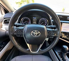 2018 Toyota Camry LE 4T1B11HK8JU084740 in Hampton, NH 22