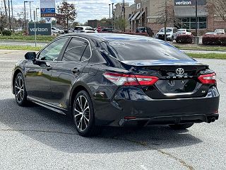 2018 Toyota Camry SE 4T1B11HK4JU596446 in High Point, NC 9