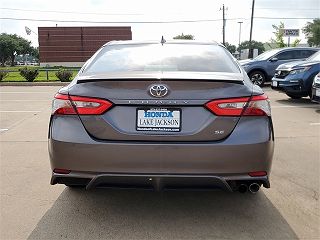 2018 Toyota Camry SE 4T1B11HKXJU530824 in Lake Jackson, TX 11