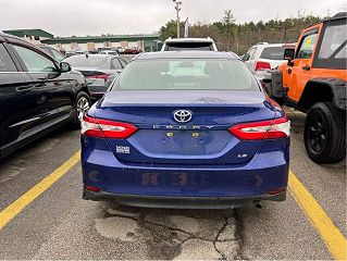 2018 Toyota Camry LE 4T1B11HK8JU592755 in Salem, NH 10