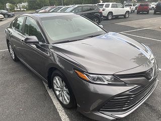 2018 Toyota Camry LE 4T1B11HK1JU622985 in State College, PA 10