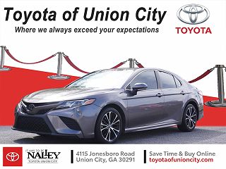 2018 Toyota Camry SE 4T1B11HK9JU648623 in Union City, GA