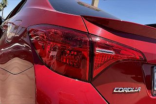 2018 Toyota Corolla SE 5YFBURHE2JP775070 in Fresno, CA 27