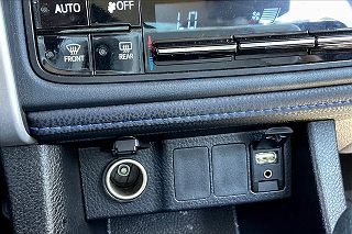 2018 Toyota Corolla SE 5YFBURHE2JP775070 in Fresno, CA 29