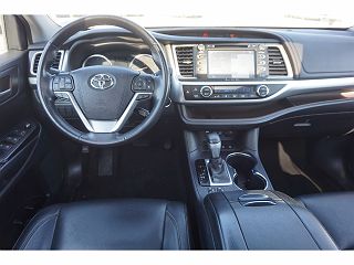 2018 Toyota Highlander XLE 5TDJZRFH0JS542192 in Alcoa, TN 16
