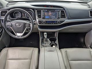 2018 Toyota Highlander XLE 5TDKZRFH5JS550261 in Fitzgerald, GA 15