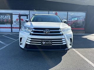 2018 Toyota Highlander XLE 5TDKZRFH6JS530472 in Graham, NC 2
