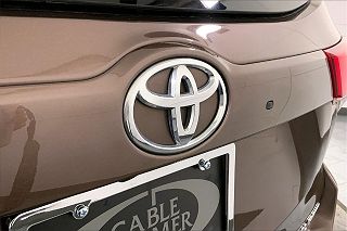 2018 Toyota Highlander XLE 5TDJZRFH4JS810581 in Lee's Summit, MO 31