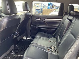 2018 Toyota Highlander XLE 5TDJZRFH4JS491036 in Longview, WA 15