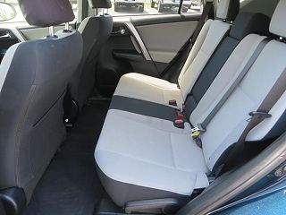 2018 Toyota RAV4 XLE JTMWFREV3JJ725329 in Chiefland, FL 19