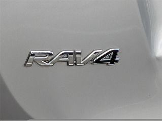 2018 Toyota RAV4 LE 2T3ZFREV5JW437441 in Jacksonville, FL 12