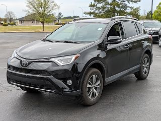 2018 Toyota RAV4 XLE 2T3WFREV4JW464553 in Kinston, NC 3