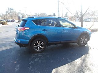 2018 Toyota RAV4 XLE JTMRFREV7JJ245310 in Londonderry, NH 10