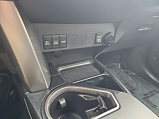 2018 Toyota RAV4 LE JTMRJREV6JD169219 in Rapid City, SD 21