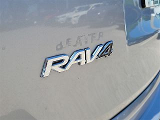 2018 Toyota RAV4 XLE JTMWFREV2JJ182345 in Tampa, FL 9