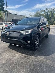 2018 Toyota RAV4 XLE 2T3WFREV2JW425248 in Tampa, FL 3