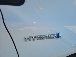 2018 Toyota RAV4 XLE JTMRJREV7JD155572 in West Salem, WI 10