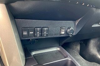 2018 Toyota RAV4 XLE 2T3RFREVXJW819559 in Wichita, KS 32