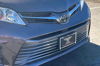 2018 Toyota Sienna XLE 5TDYZ3DC8JS928085 in El Cajon, CA 10