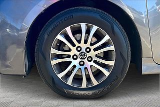2018 Toyota Sienna XLE 5TDYZ3DC8JS928085 in El Cajon, CA 9