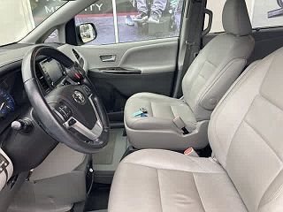 2018 Toyota Sienna XLE 5TDYZ3DCXJS945955 in Hampton, VA 2