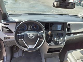 2018 Toyota Sienna XLE 5TDYZ3DC5JS931039 in Hartselle, AL 10