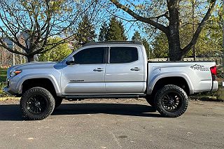 2018 Toyota Tacoma TRD Sport 3TMCZ5AN3JM132209 in Eugene, OR 5
