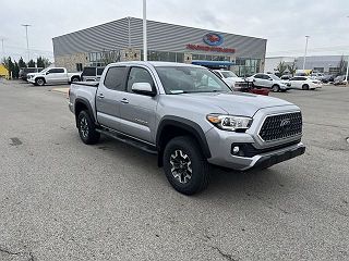 2018 Toyota Tacoma TRD Off Road 3TMCZ5AN8JM172169 in Grove City, OH