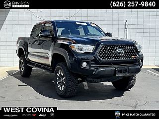 2018 Toyota Tacoma TRD Off Road 5TFCZ5AN8JX141630 in West Covina, CA