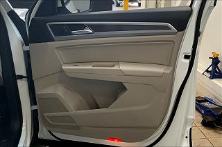 2018 Volkswagen Atlas SEL 1V2MR2CA8JC536734 in Rockland, MA 21