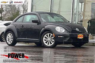 2018 Volkswagen Beetle  VIN: 3VWFD7AT6JM701847