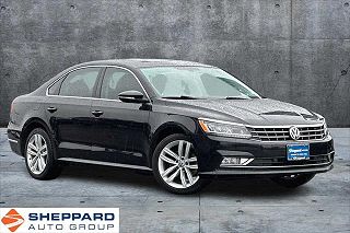 2018 Volkswagen Passat SE VIN: 1VWBA7A36JC031080