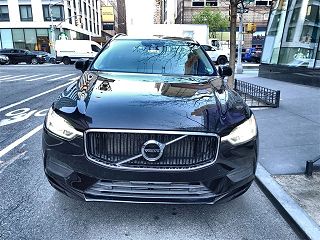 2018 Volvo XC60 T5 Momentum LYV102RK2JB122741 in New York, NY 6