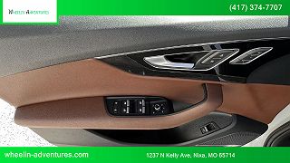 2019 Audi Q7 Prestige WA1VAAF77KD000774 in Nixa, MO 18