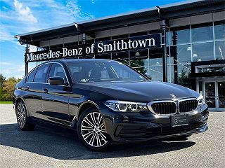 2019 BMW 5 Series 530i xDrive WBAJA7C54KWW27217 in Saint James, NY