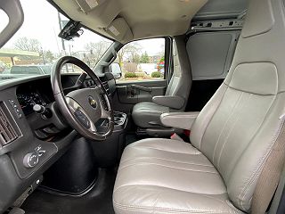 2019 Chevrolet Express 3500 1GCZGGFP9K1328949 in Hopkins, MN 8
