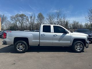 2019 Chevrolet Silverado 1500 LT 2GCVKPECXK1189789 in Highland Park, MI 8