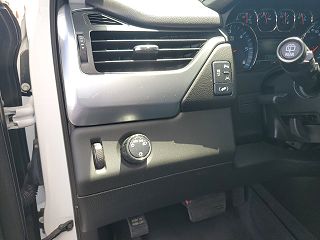 2019 Chevrolet Suburban LT 1GNSCHKC0KR111109 in Hialeah, FL 16